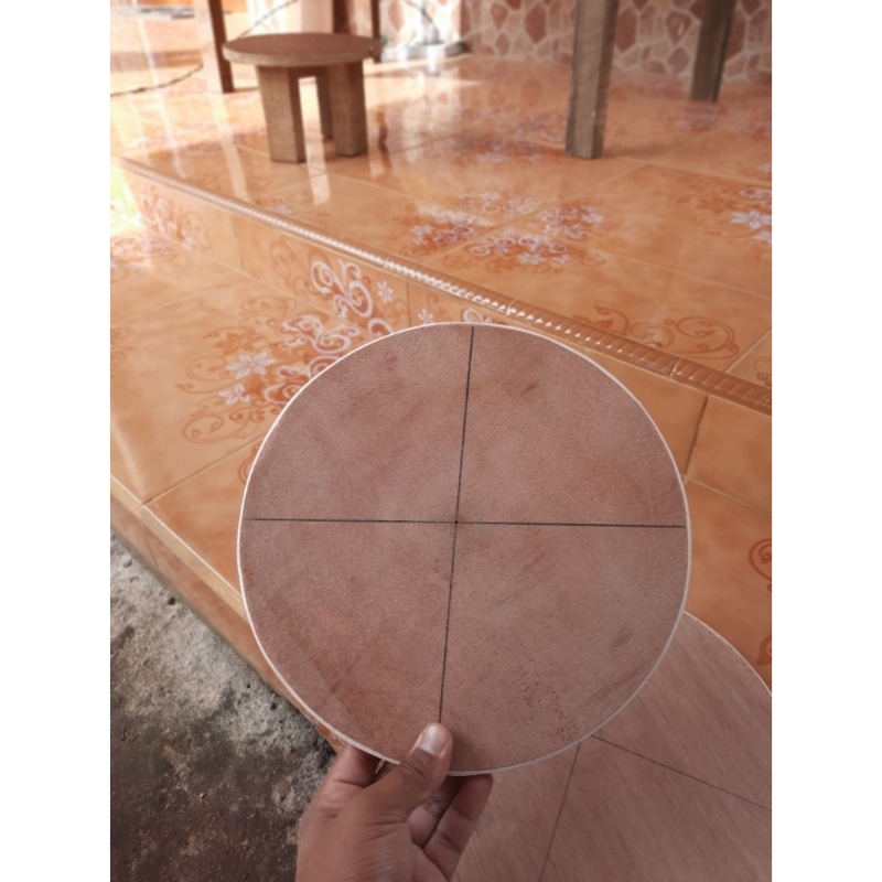 Triplek Plywood bulat