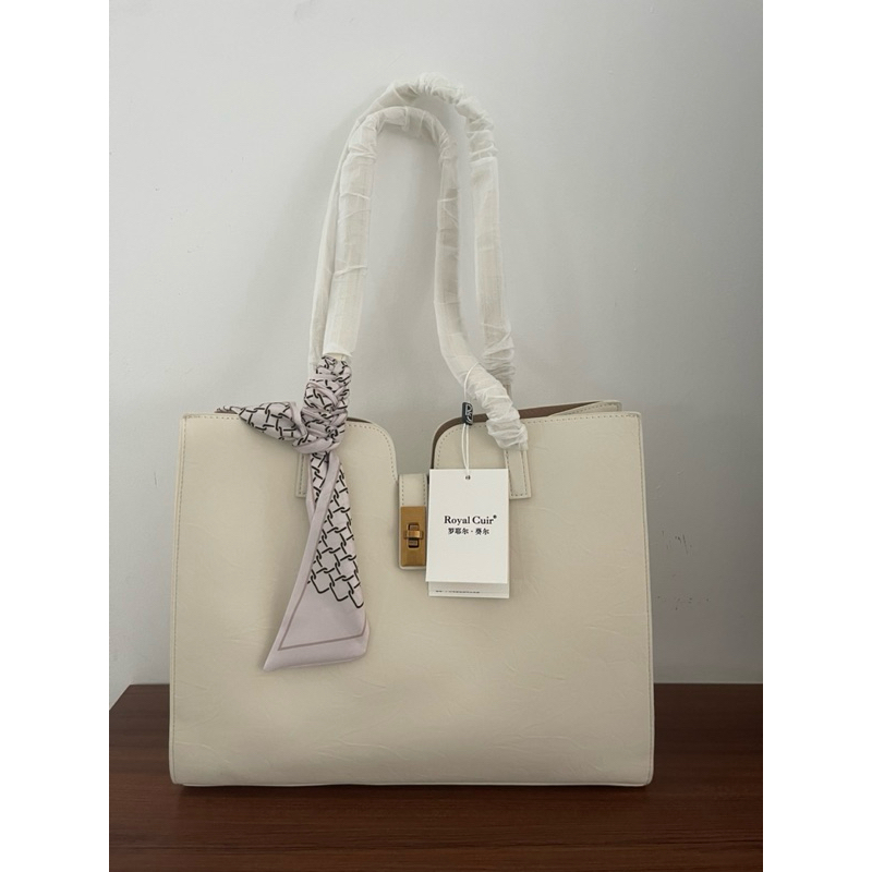 Royal Cuir Tote (broken white)