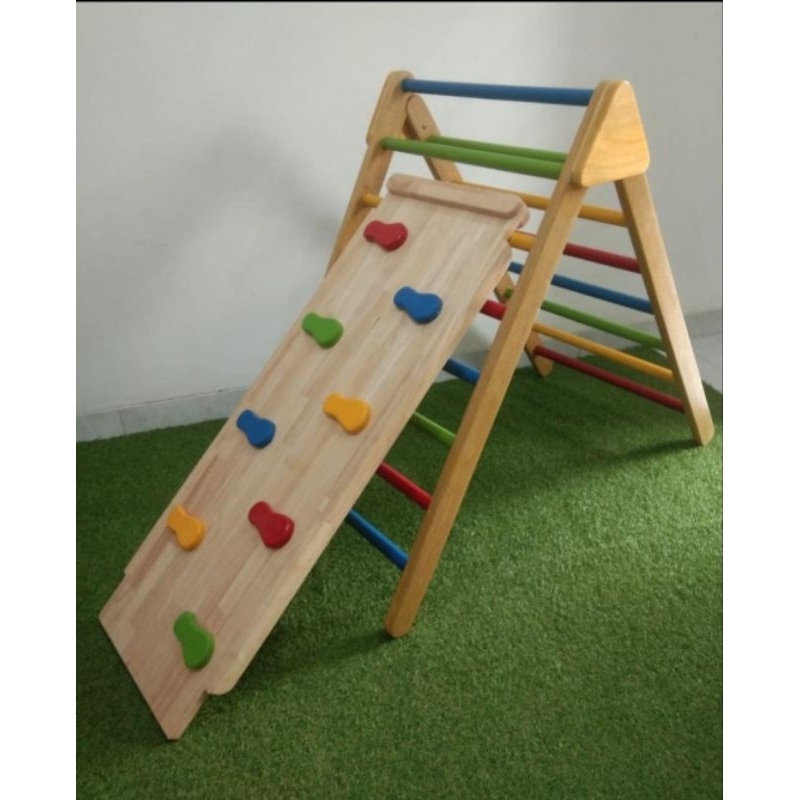 Preloved Pikler Triangle SECOND