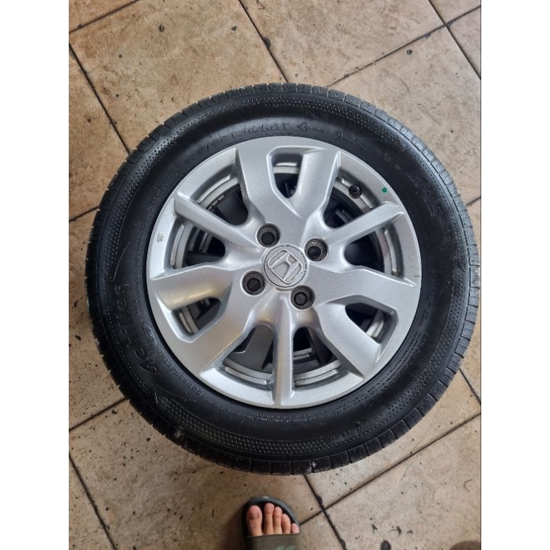 Ban Brio Velg R15 ori