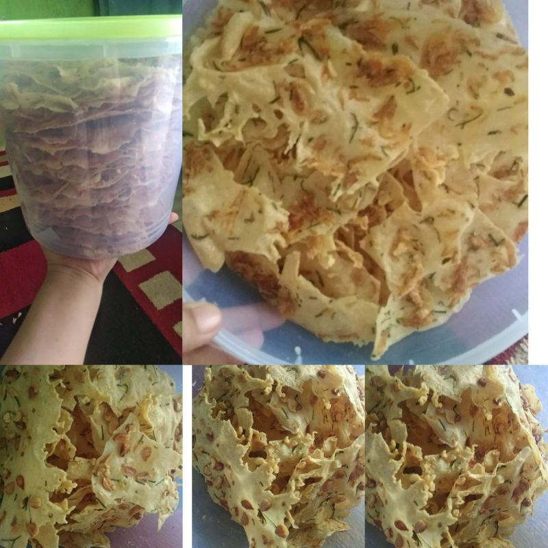 

Cemilan Rempeyek Kacang Dan Udang Papai