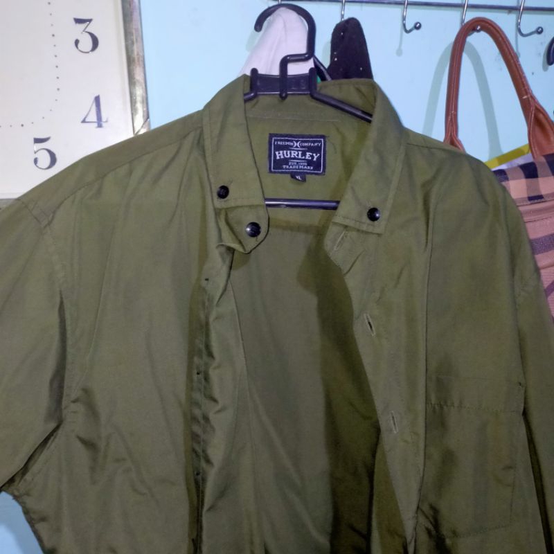 Kemeja Hurley Warna Army