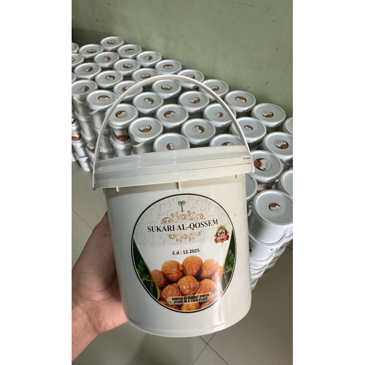 

Promo Menarik SUKARI AL QOSSEM KURMA EMBER Kurma Basah Grade A Premium Kurma Sukkari Al Qassim