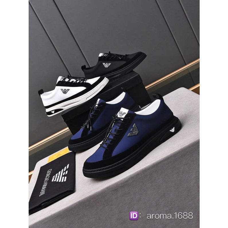 Seri olahraga dan sepatu pria libur, sepatu olahraga Armani
