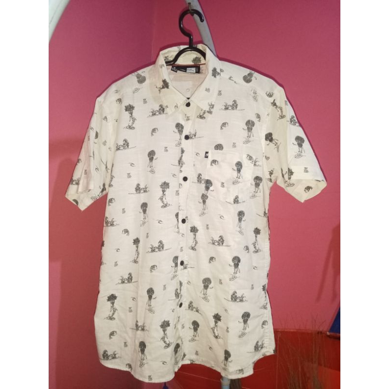 Kemeja ripcurl pria