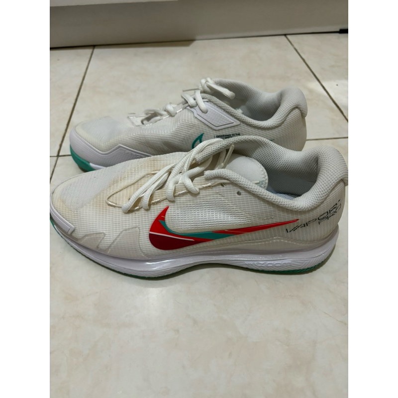 sepatu tenis nike vapor pro