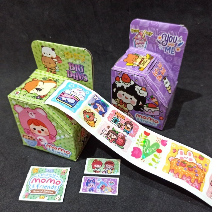 

ROLLING STICKER MOMO KARAKTER - GROSIR MAINAN ANAK STIKER HOLOGRAM