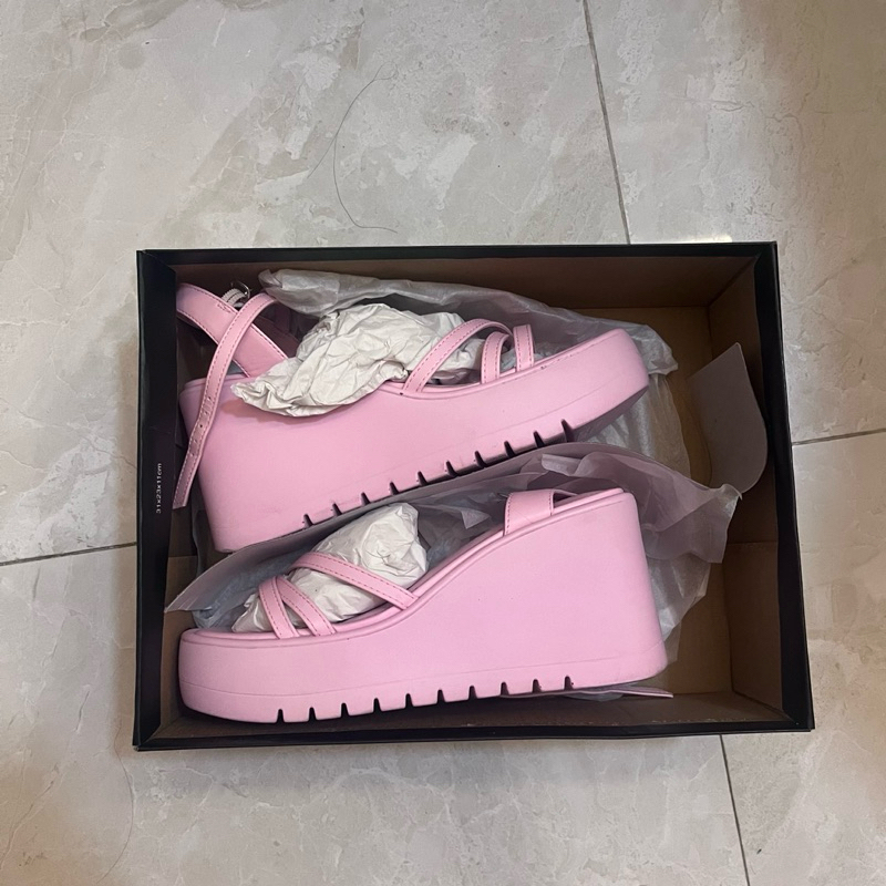 club culture pink high heels sandal barbie cosplay baby pink cute stylish y2k 2000s core secondhand 