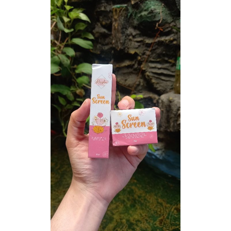 Reisha Glow tinted sunscreen by Reishaglow