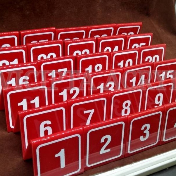 

Serba Hemat Acrylic Nomer Meja Merah 13