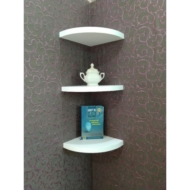 rak sudut ruang tamu,. rak sudut kamar,rak dinding tempel. hambalan melayang. rak buku minimalis rak