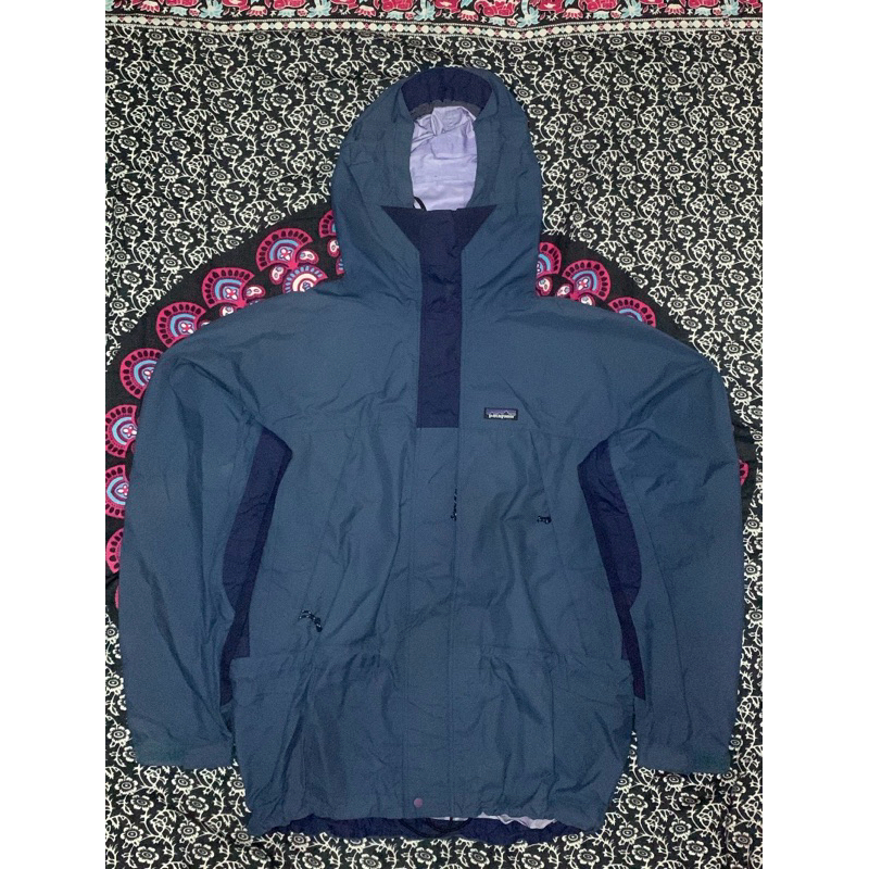 patagonia gorpcore