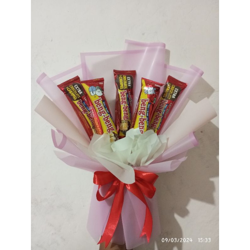 

buket beng-beng medium // buket wisuda // buket ultah // buket kado