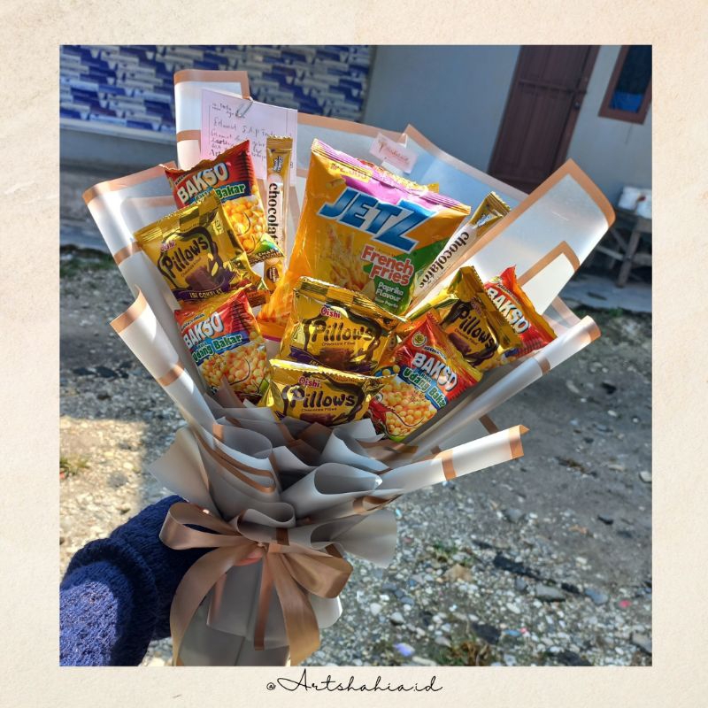 

Bouqet Snack murah/Graduation Gift/Birthday Gift Banjarmasin
