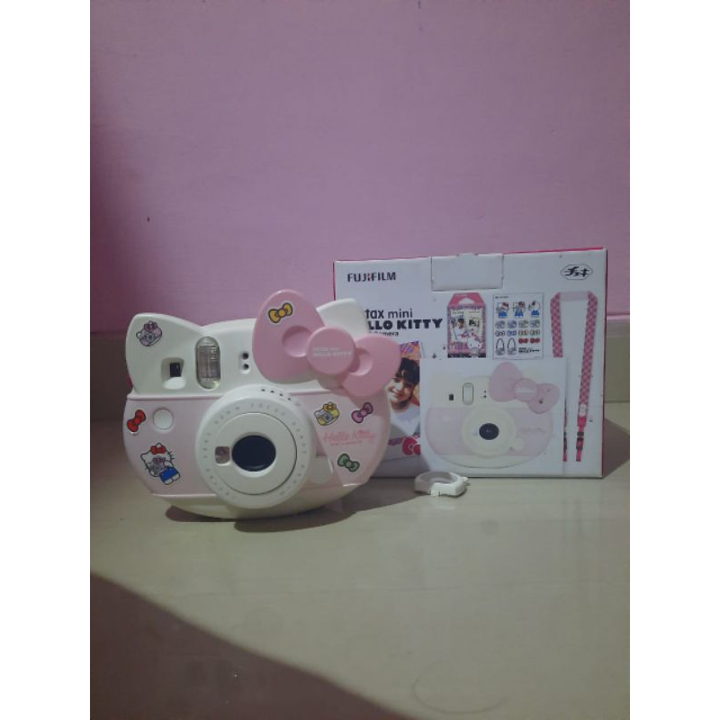 Hello Kitty 40th special edition Fujifilm Instax Mini Camera