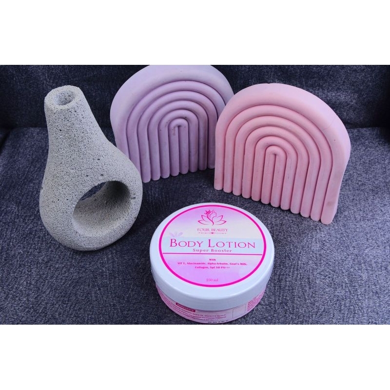 1 pot LOTION INJEkSI WHITENING FOUR BEAUTY