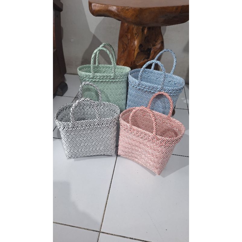 

Tas Souvenir Mini / Tas Bingkisan dan Hampers / Tas Serbaguna