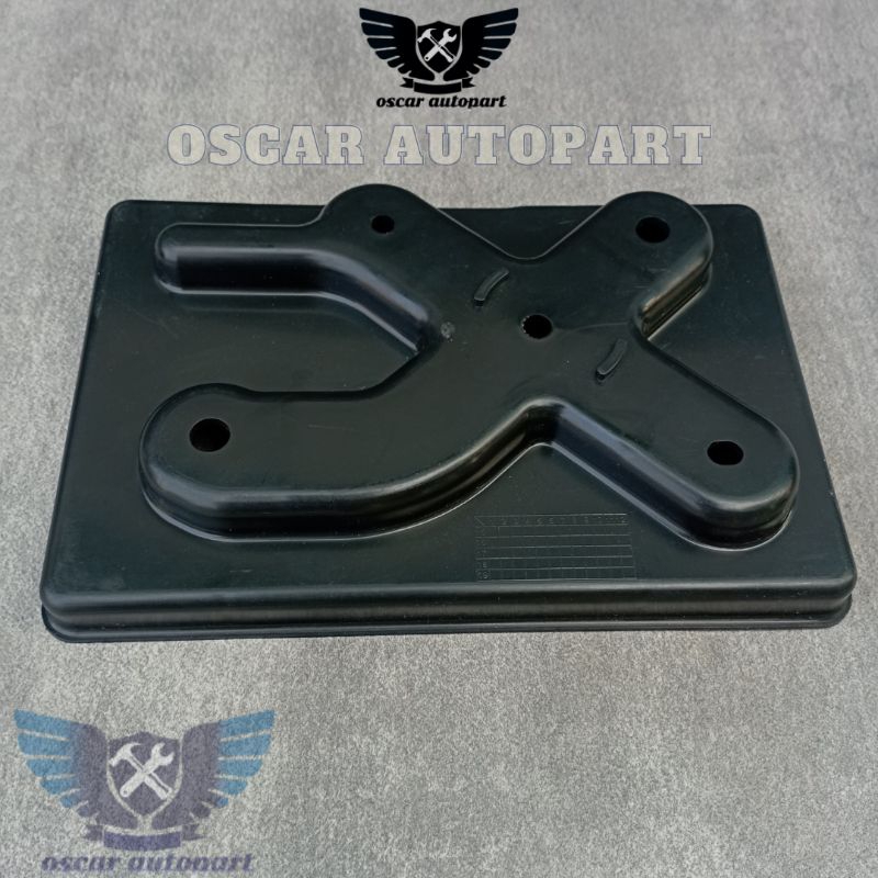 Tatakan Aki Avanza Veloz Rush 74411-BZ090 2016-2020 Original