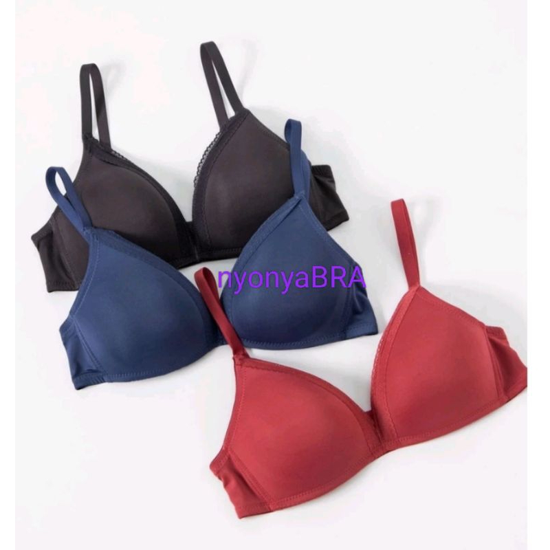 Young curves bra tanpa kawat cup 32,34B, C02-10285