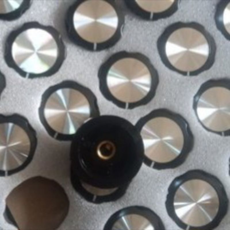 HARGA PER PCS (satuan)

BIASA DI GUNAKAN untuk STANG LAS : 175A, 185A, 200A, 250A dll

ready stok...