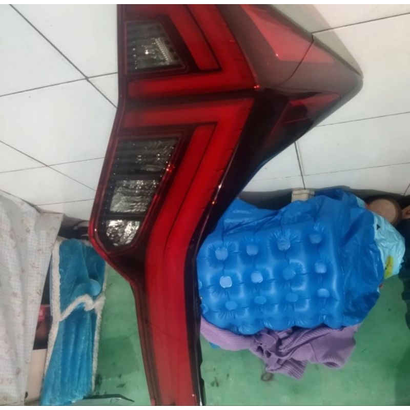 stoplamp belakang kanan mitsubishi all new pajero sport facelift 2021-2023 original