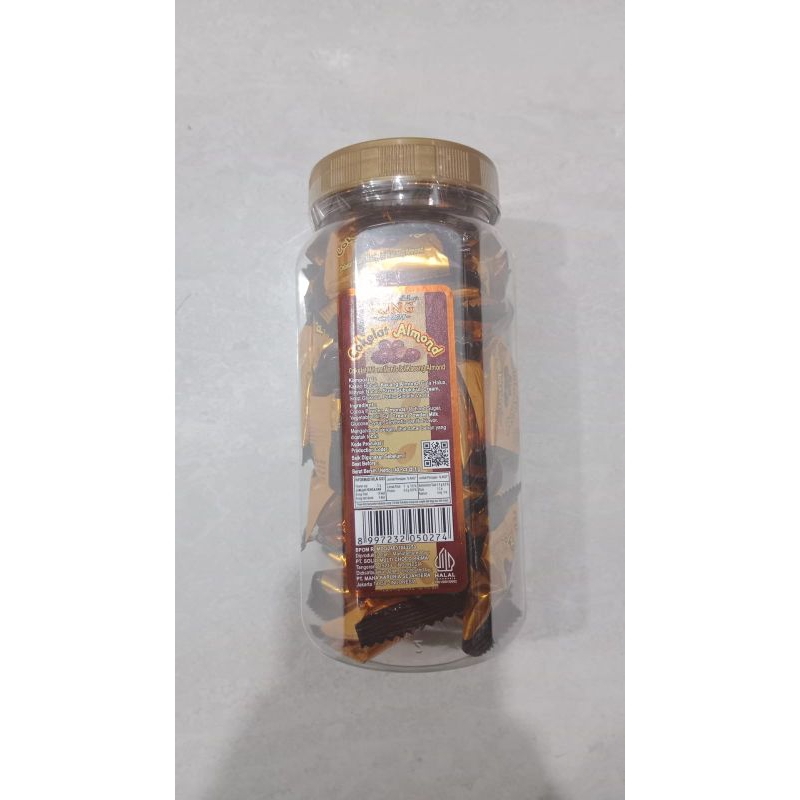 

150gr- COKELAT ALMOND VIRAL 2024