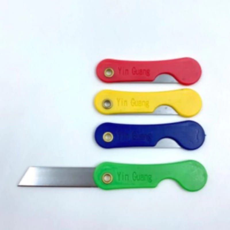 

cutter pemotong kertas cutter mini silet pemes