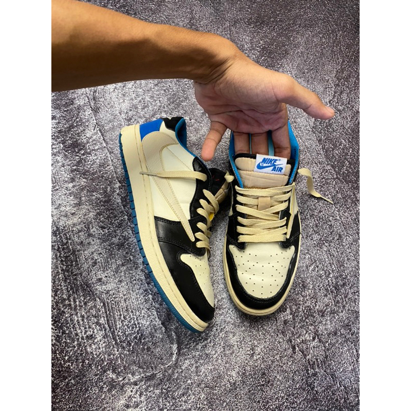 Fragment Design × Travis Scott x Air Jordan 1 Low OG second