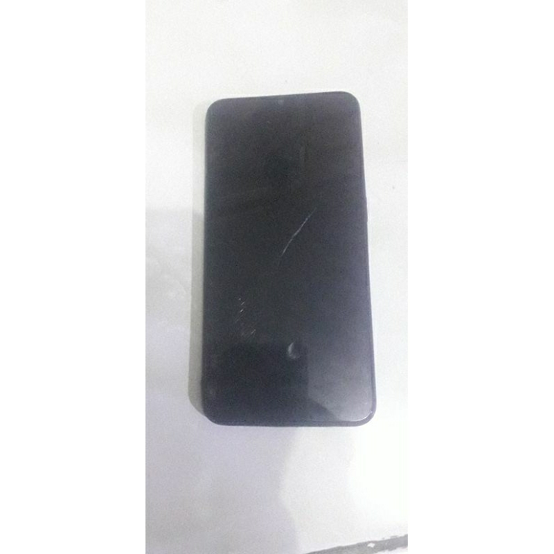 oppo a5s ram 3.32..lcd retak ..mesin hdp lcd glp