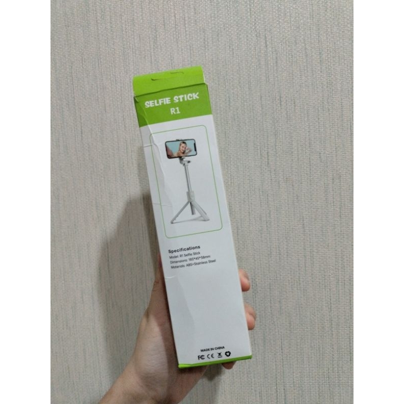 Selfie stick R1 / tongkat selfie