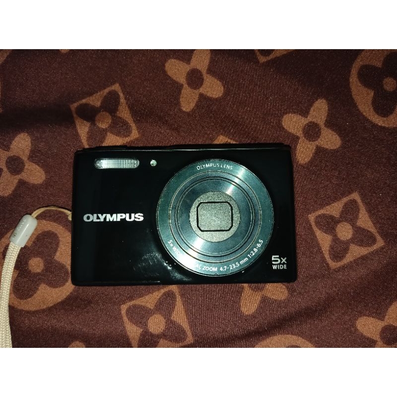 camera digital Olympus vg-180