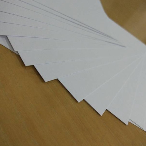 

Big Discount Kertas brief cardkartutik tebal 2 gsm F4 isi 5 lembar