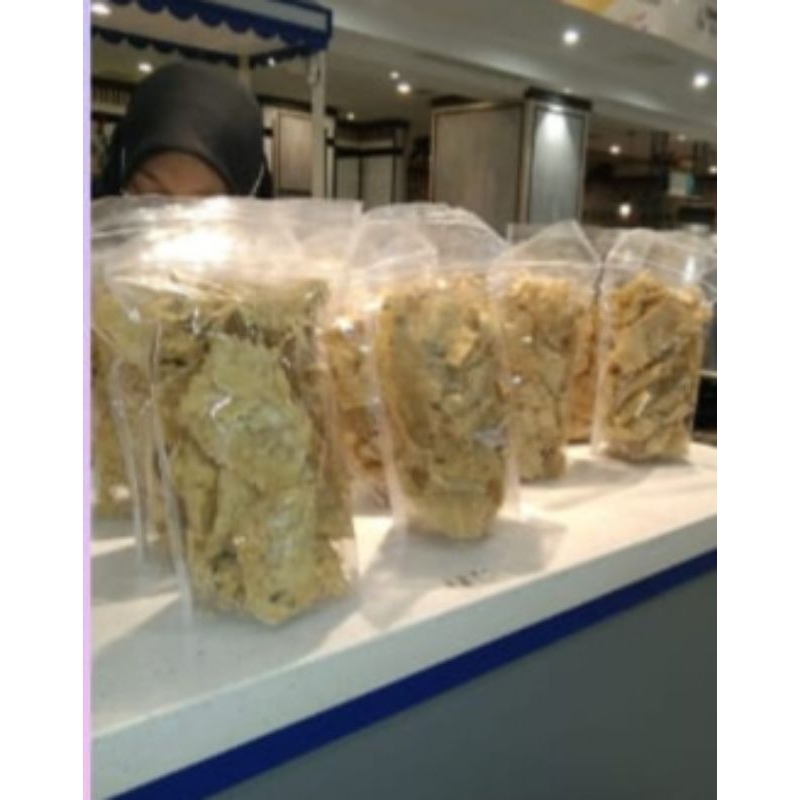 

keripik pangsit