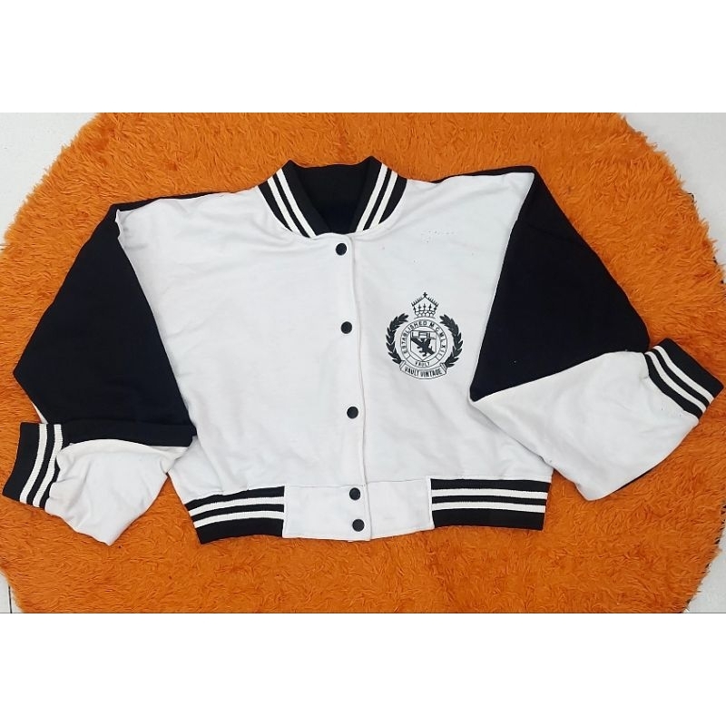 Jaket Crop Vintage Baseball Varsity Preloved