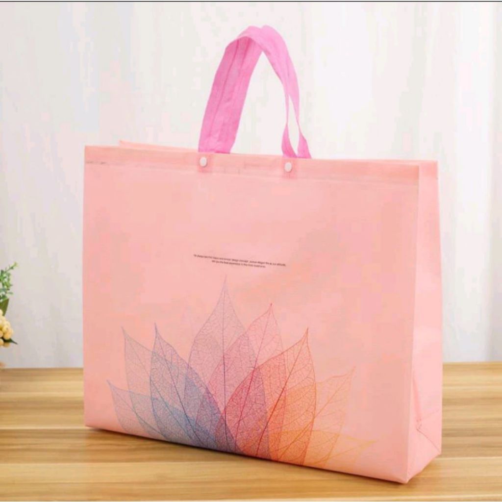 

Tas Belanja Besar/SpunbondBag Besar/Tas Belanja Spunbond Besar / Tas Kantong Belanja Jumbo / AS18