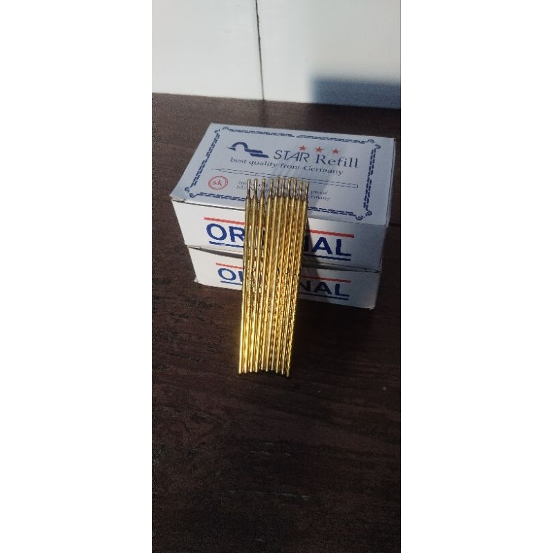 

(1pcs) Pen Silver Penanda Pola Merk Star Refill