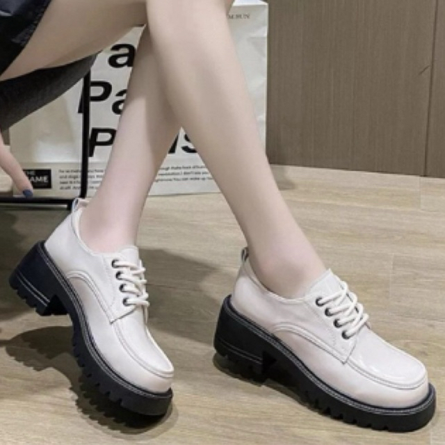 sepatu docmart wanita | sepatu boot dockmart kekinian cantik.