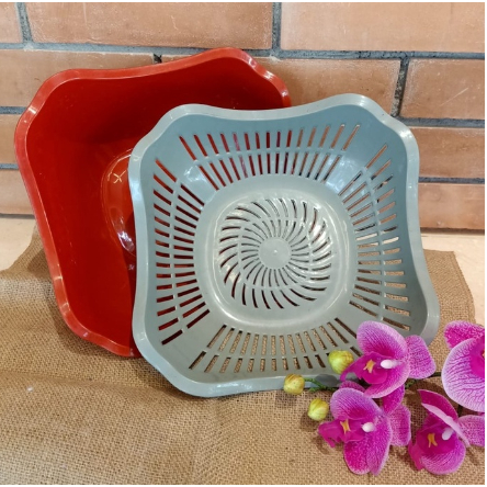 Baskom Saringan Pencuci Sayur / Baskom Plastik Dengan Penyaring / Mangkok dengan Penyaring Air//8306