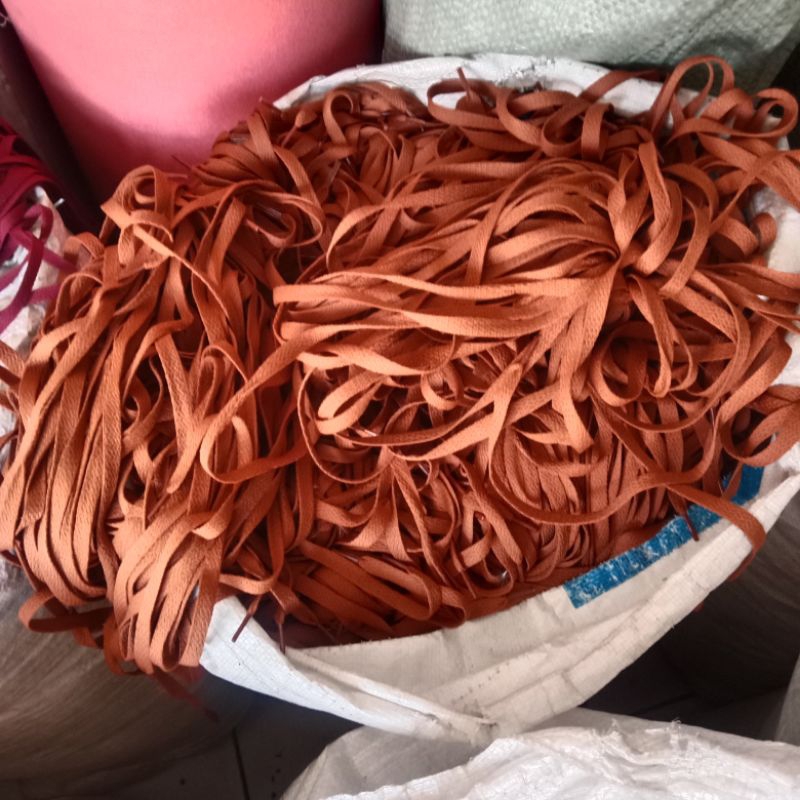 Tali Sepatu Gepeng 1 Kodi/20 Pasang