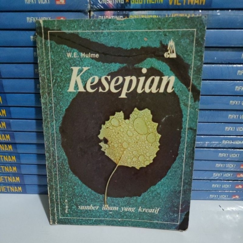 Buku Original - Buku Kesepian Sumber Ilham Yang Kreatif