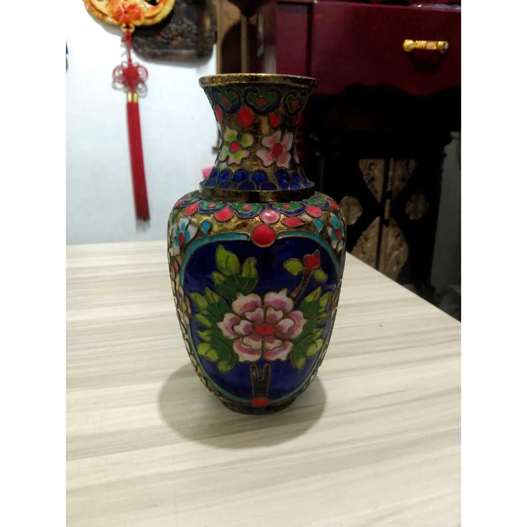 Guci Bunga Kuningan Kuno Jadul Antik