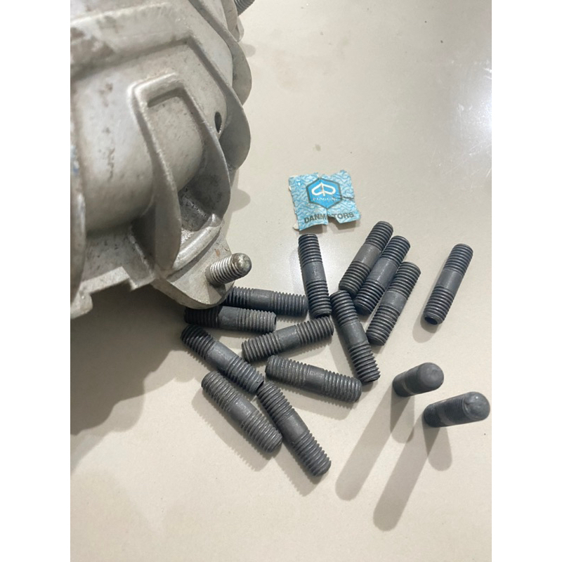 baut tanam tromol vespa ori nos