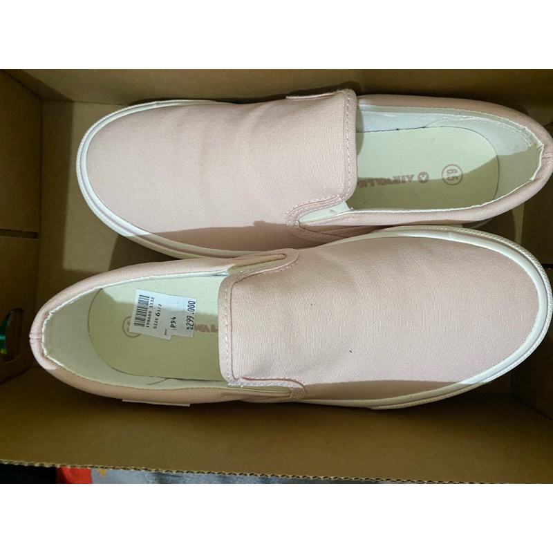 Airwalk slip on pink