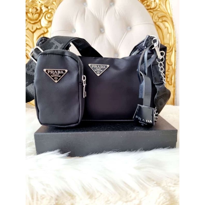 tas prada hobo re-edition 2005 tas premium tas slempang kekinian import free