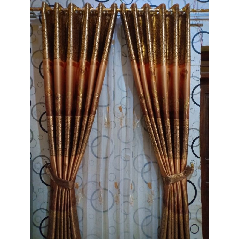 Gorden blackout motif mewah