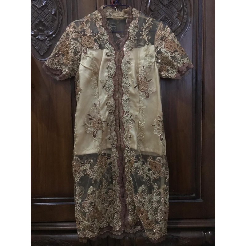 Kebaya Brokat (Preloved)
