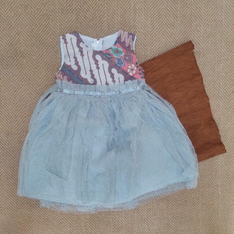 Gaun Pesta Batik Anak / Baju Pesta Anak / BATIK