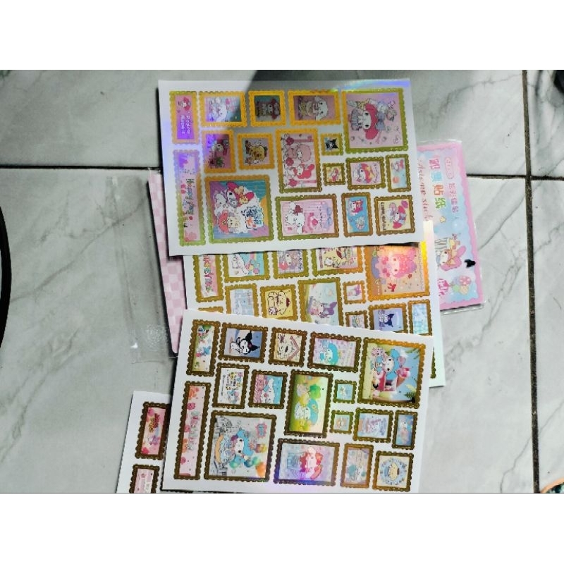 

stiker perangko Sanrio stiker mainan anak karakter isi 4 lembar