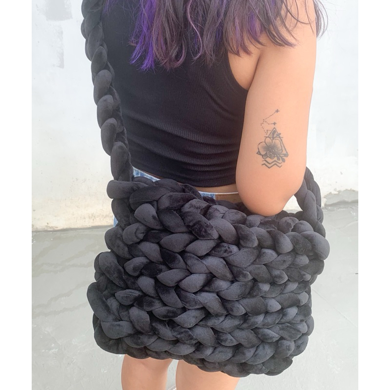Lyra Bag - Chunky yarn bag