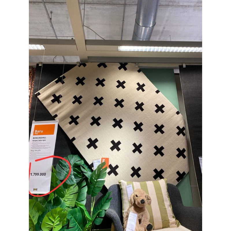 129. Karpet Bulu 120x180cm Bowlinghall dariIKea